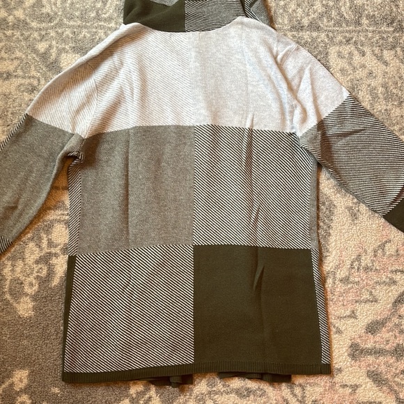 Chaus New York Patchwork Cardigan - Picture 3 of 3